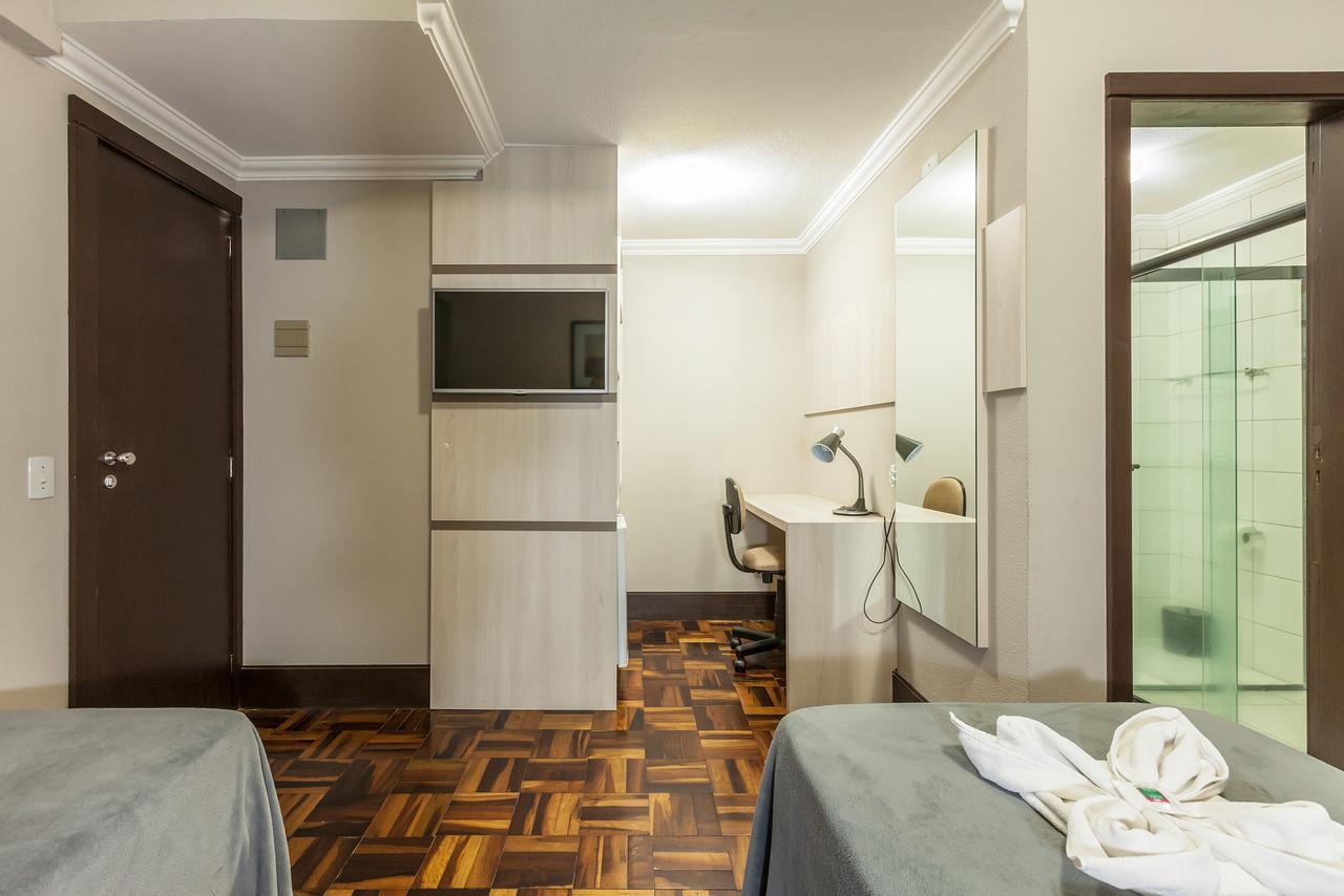 Tri Hotel Criciúma Esterno foto